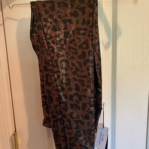 Leopard print LuLaRoe luxe leggings